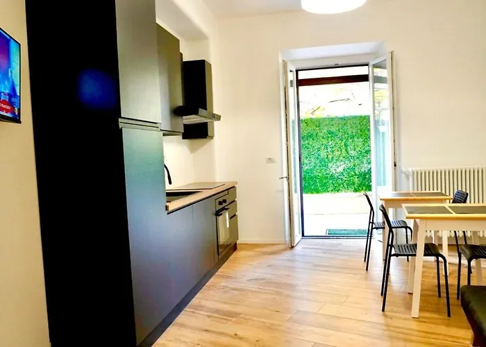 Brand New Entire In Trastevere Apartamento